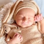 ‘Mãe’ de bebê reborn desiste de processo sobre licença-maternidade