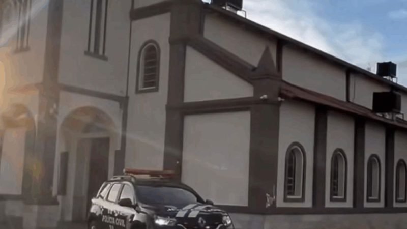 Andarilho argentino é preso após cortar fios e furtar microfones de igreja em Caiapônia