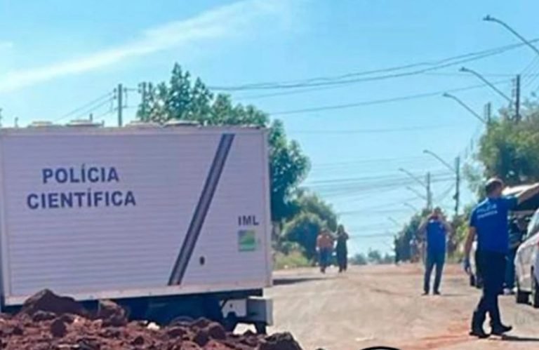 Criança morta por pit bull em Itumbiara estava sozinha com irmãos pequenos em casa