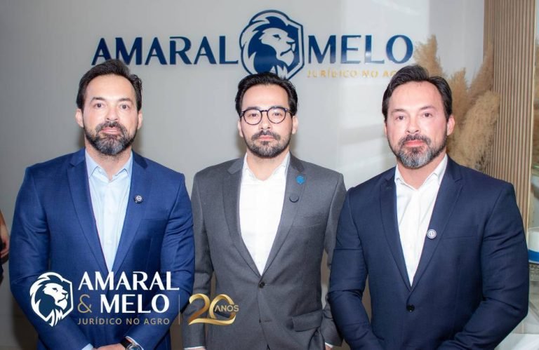 Escritório Amaral & Melo celebra 20 anos com emoção, nova identidade visual e homenagens marcantes (1)