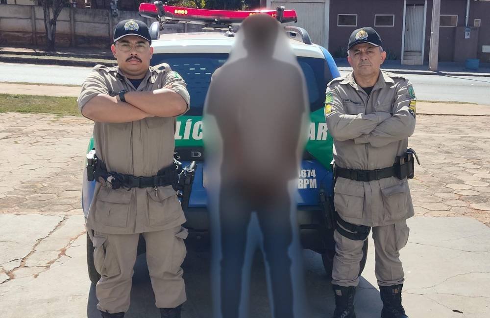 Homem é preso por agredir esposa em Itajá após desentendimento familiar