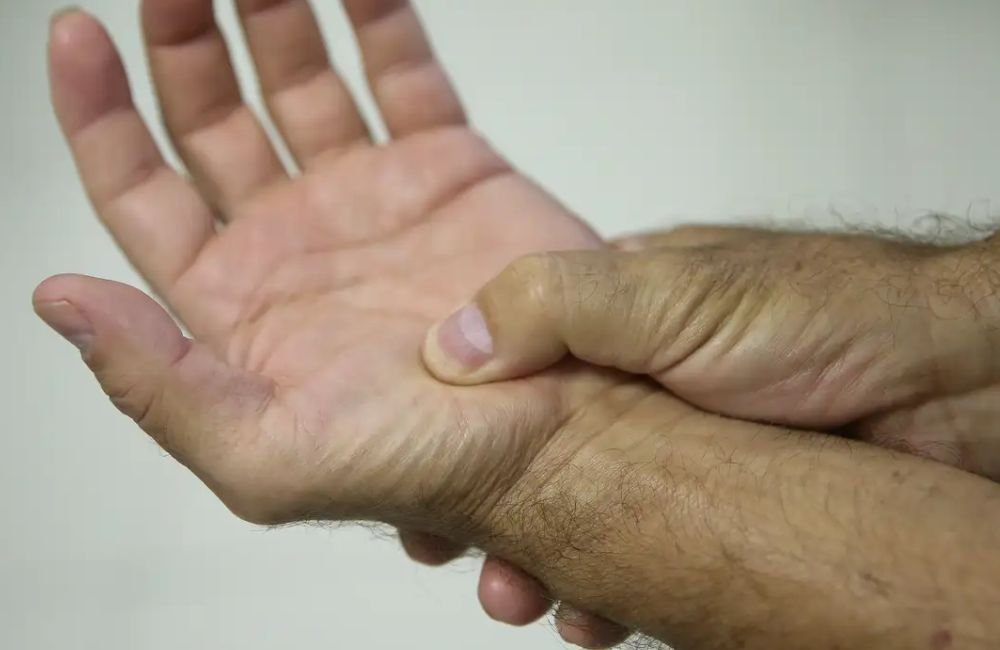 Lei define fibromialgia como deficiência em todo país a partir de 2026