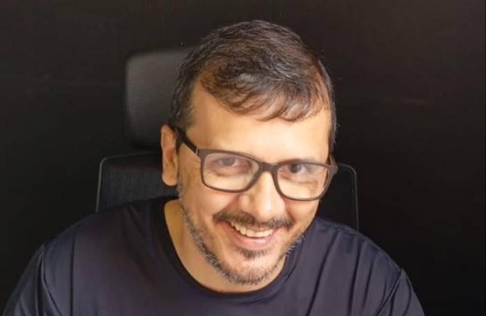 Professor e escrivão da Polícia Civil precisa de apoio para cirurgia urgente de tumor na hipófise