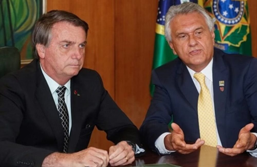 Caiado fala em “escalada política” e se solidariza com Bolsonaro