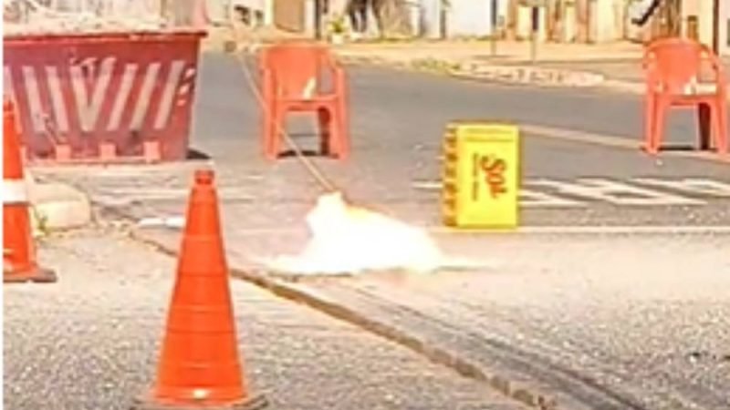 VÍDEO | Explosão assusta moradores após cabo de alta tensão se romper em rua de Jataí