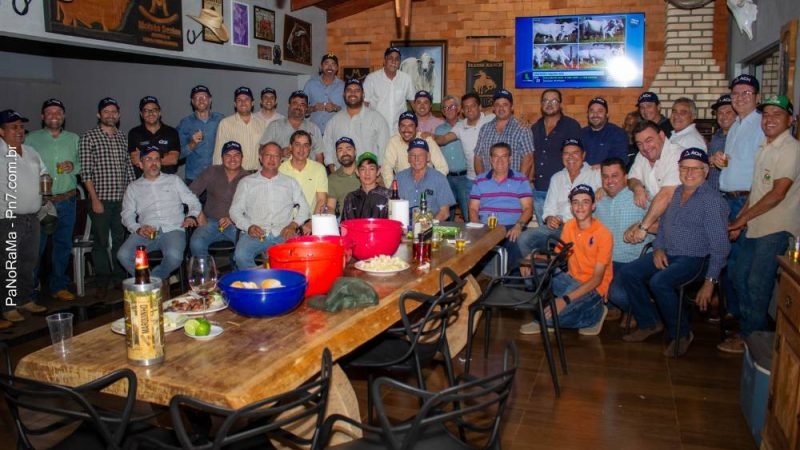 Leilão Virtual ACN: Escritório Moisés Sezion, em Jataí, recebeu convidados para acompanhar matrizes Nelore de qualidade com transmissão pelo Canal Rural