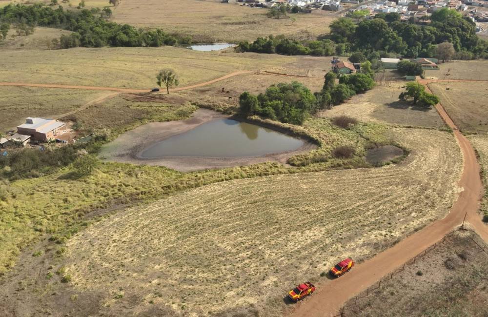Bombeiros realizam buscas por jovem desaparecido em Quirinópolis