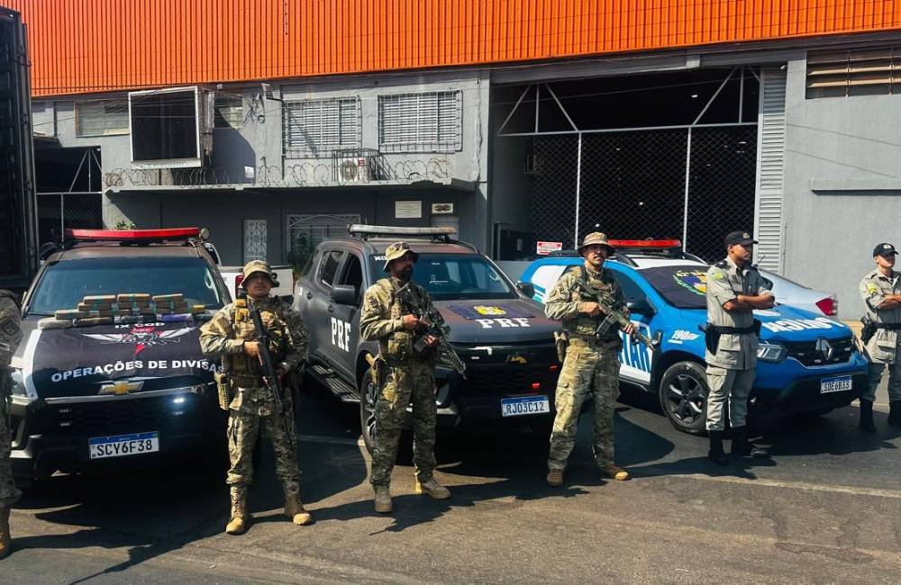 Drogas escondidas em máquina de confeitaria são apreendidas pela PRF e PMGO
