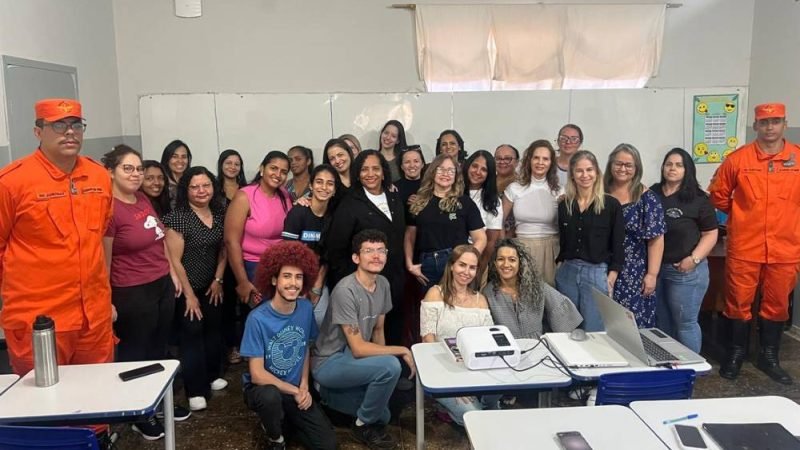 Escola Municipal Infantil Pedacinho do Céu promove treinamento em primeiros socorros em cumprimento à Lei Lucas
