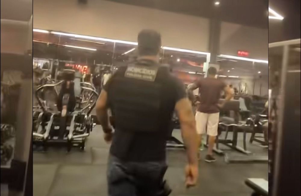 VÍDEO | Homem é detido em academia durante ação da Polícia Civil em Jataí