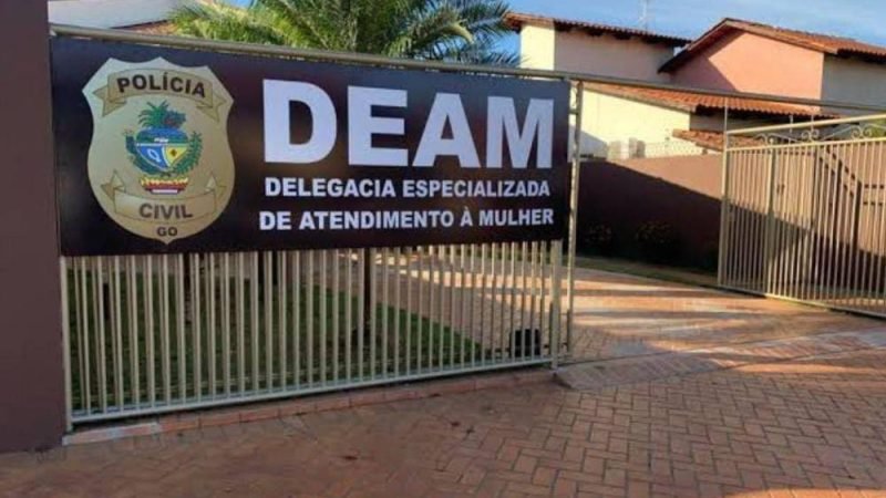 Homem é preso em flagrante por violência doméstica após denúncia em Jataí