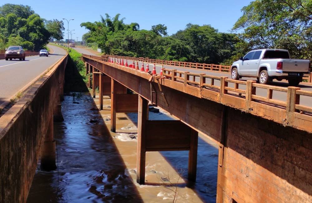 Obra interdita ponte sobre o Rio Claro e altera tráfego na BR-364 em Jataí (GO)