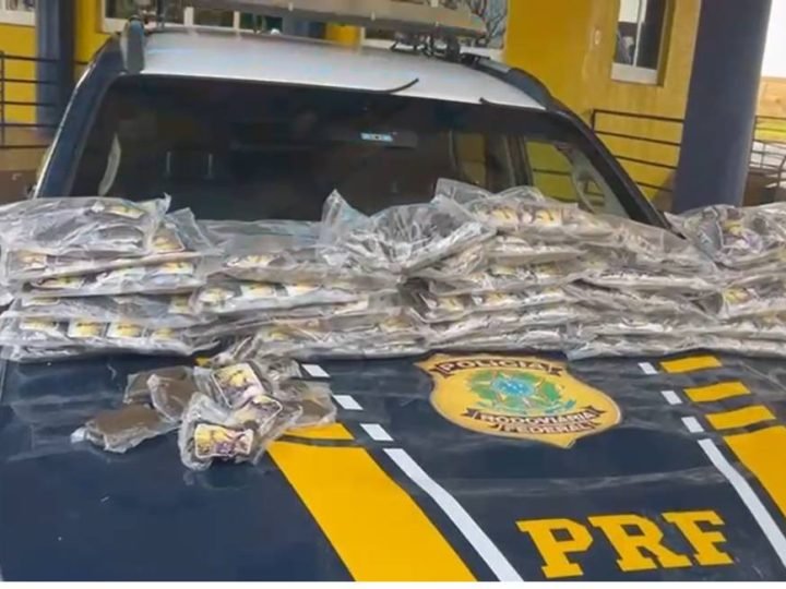 PRF apreende 31 kg de haxixe escondidos em caminhonete