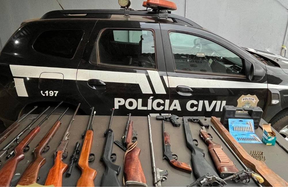 Polícia Civil desmantela oficina clandestina de armas em Montividiu; homem é preso em flagrante