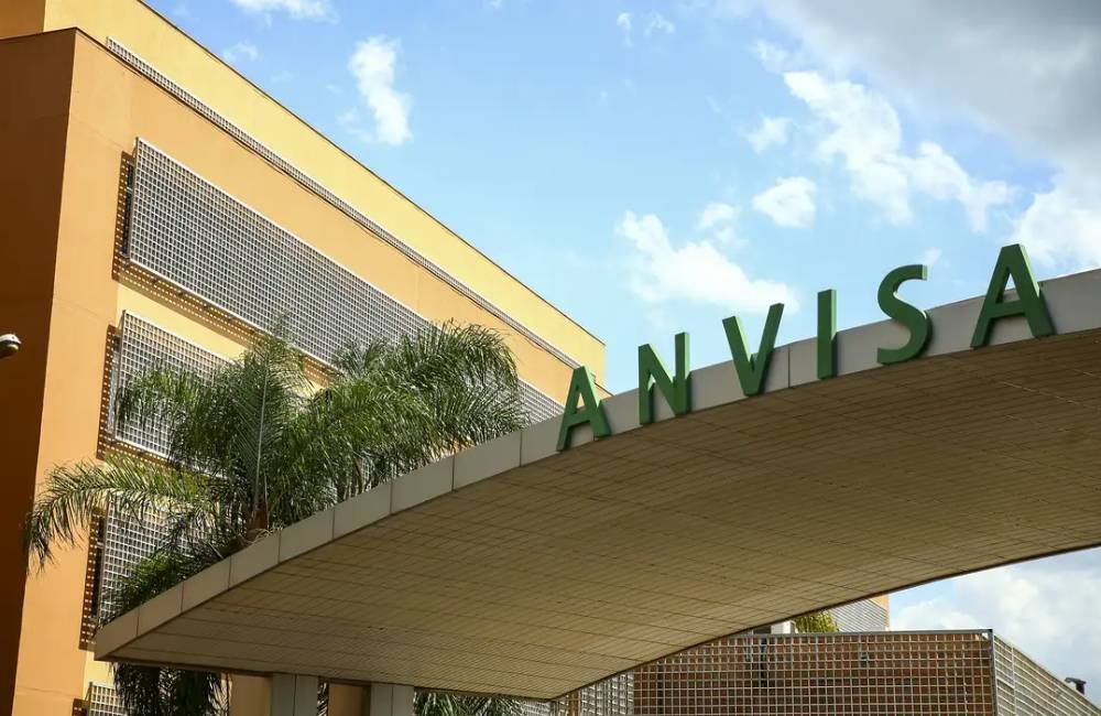 Anvisa manda recolher mais de 60 cosméticos capilares por risco à saúde dos consumidores