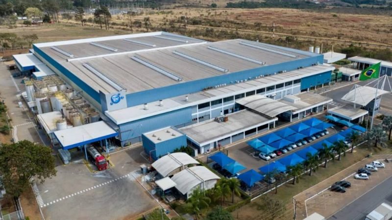Empresa em Goiás contrata uma pessoa a cada três horas