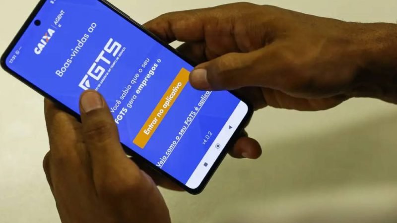 Governo restringe antecipação do saque-aniversário do FGTS