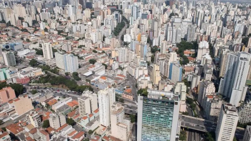 Lula anuncia mudanças no uso da poupança durante o Incorpora 2025