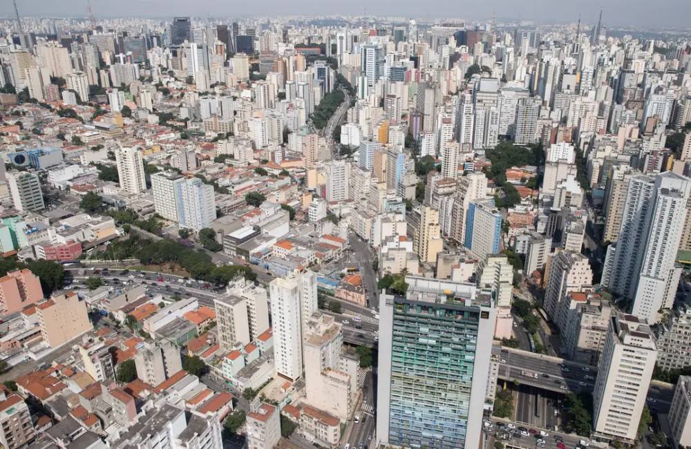 Lula anuncia mudanças no uso da poupança durante o Incorpora 2025