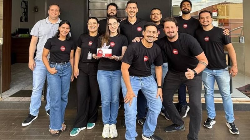 TB1 comemora 8 anos de trajetória com inovação e confiança no mercado de tecnologia em Jataí