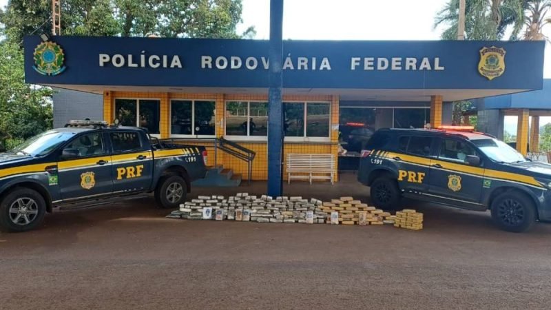 VÍDEO| PRF apreende mais de 170 kg de drogas em acidente na BR-364, em Jataí