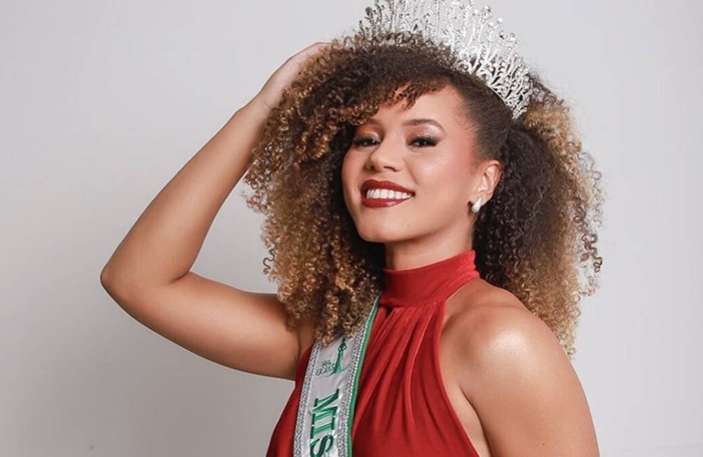 Cantora sertaneja Sheron Rosy Miranda é eleita Miss Goiás 2025