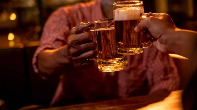 Heineken x Ambev: a guerra das cervejas premium