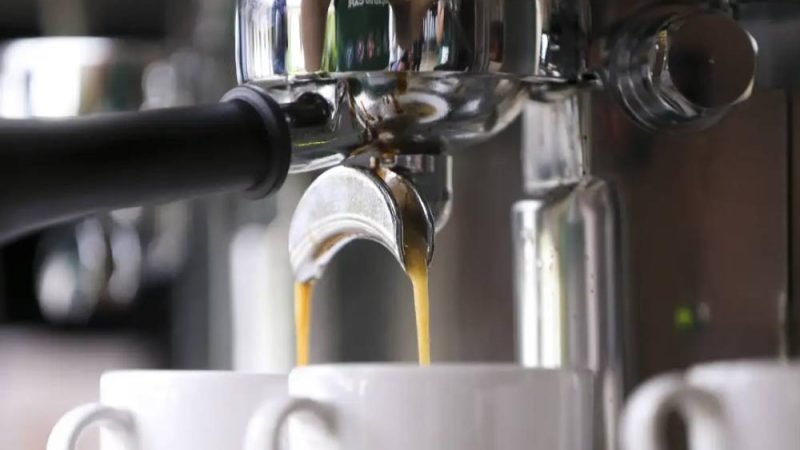 Tomar uma xícara de café por dia pode proteger o coração