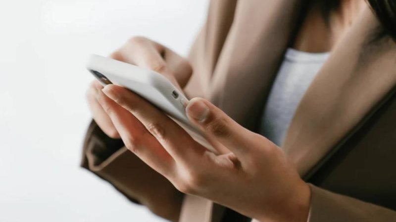 WhatsApp tem possível maior exposição de dados da história após falha