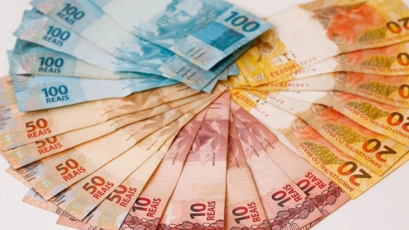 Bolso cheio no Natal? Brasileiros ainda podem sacar R$ 161 milhões até dia 29