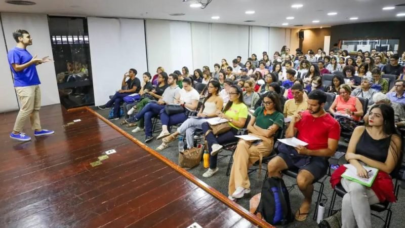 Concurso Câmara dos Deputados abre inscrições em janeiro