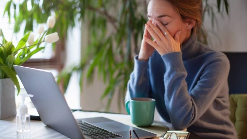 Janeiro Branco 2026 alerta para o avanço do cansaço emocional na rotina moderna