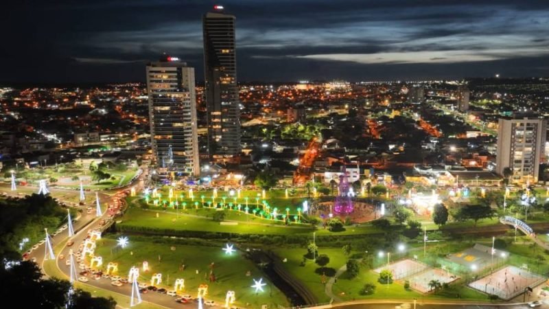 Rio Verde lança decoração especial e abre temporada do Natal Luz