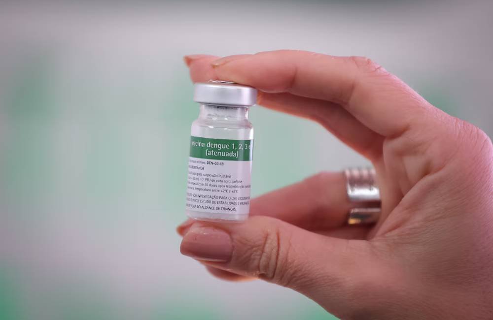 Vacina contra dengue no SUS começa em janeiro de 2026
