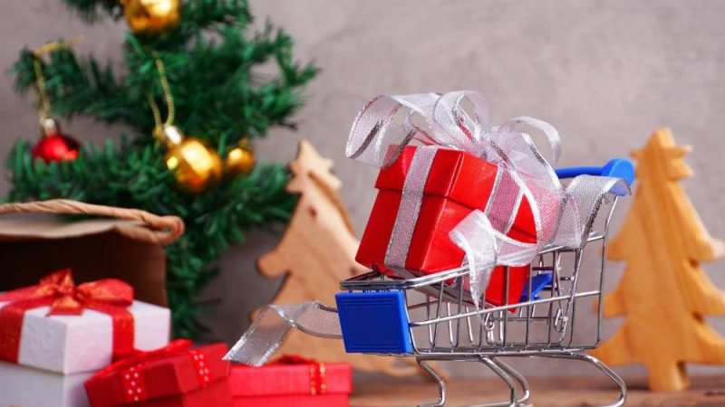 Vai às compras de Natal? Veja as dicas para economizar
