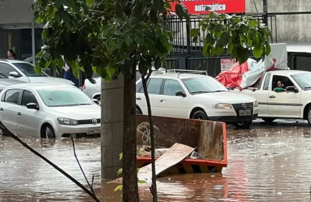 Vai chover muito em Goiás até o réveillon, diz previsão