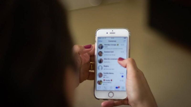 Zap Delas: Novo canal no WhatsApp acolhe e recebe denúncias de violência política de gênero