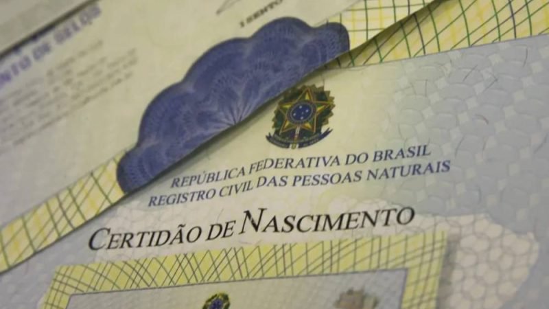 Cartórios registram 15 pedidos diários de mudança de gênero