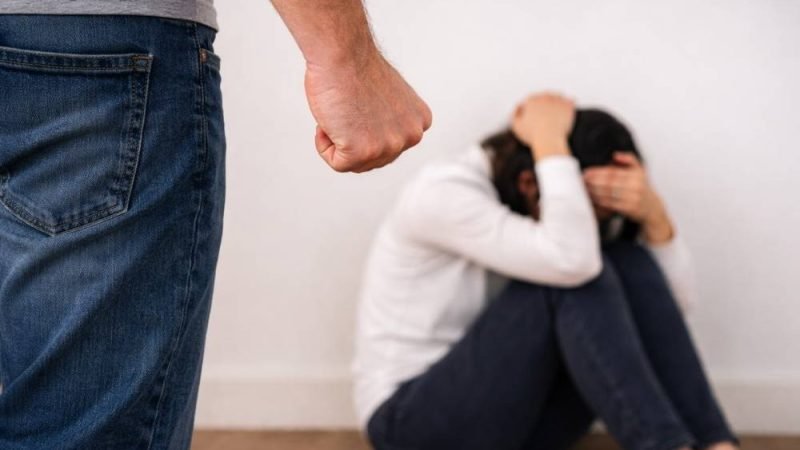 GCMJ prende homem por violência doméstica em Jataí