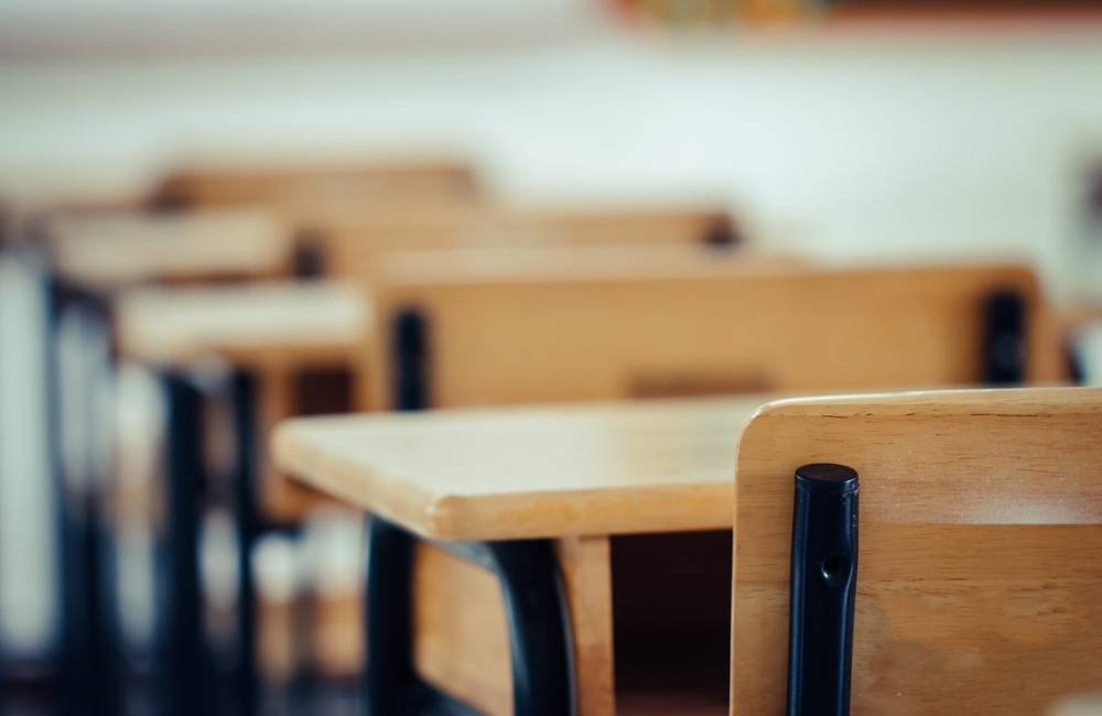 Goiás aposta em ensino integral para combater evasão juvenil