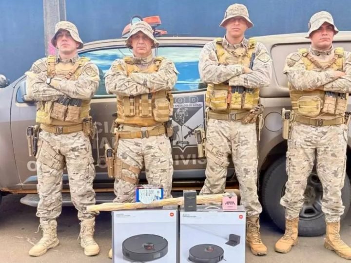 Mulher é presa em Mineiros após acusar policiais de furto de robôs aspiradores