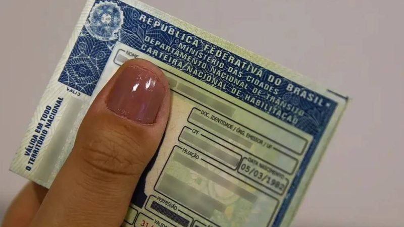 Terra de bons motoristas? Goiás lidera renovações automáticas de CNH