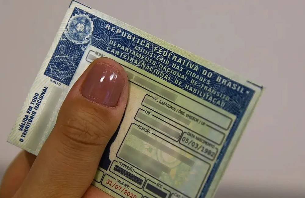 Terra de bons motoristas? Goiás lidera renovações automáticas de CNH