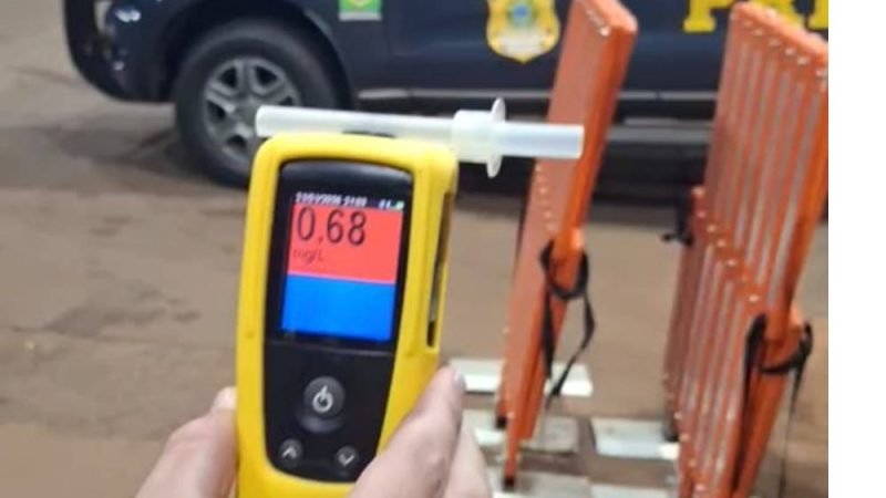 VÍDEO| Condutor embriagado e sem CNH é preso após causar acidente