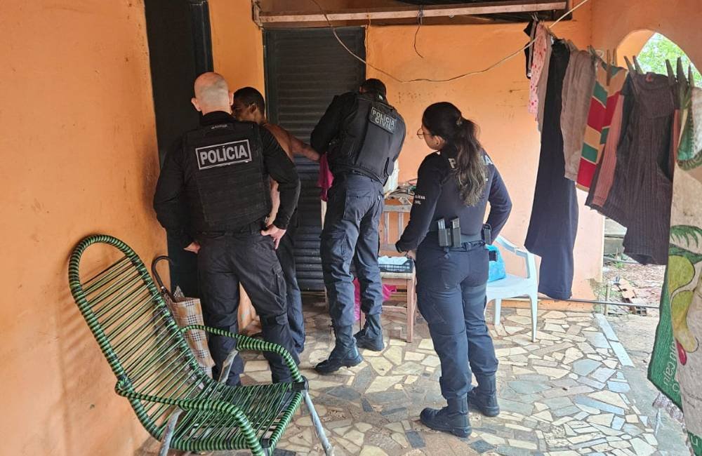 ATUALIZAÇÃO | Novas imagens mostram suspeitos sendo encaminhados à delegacia na Operação “Conexão Cortada”