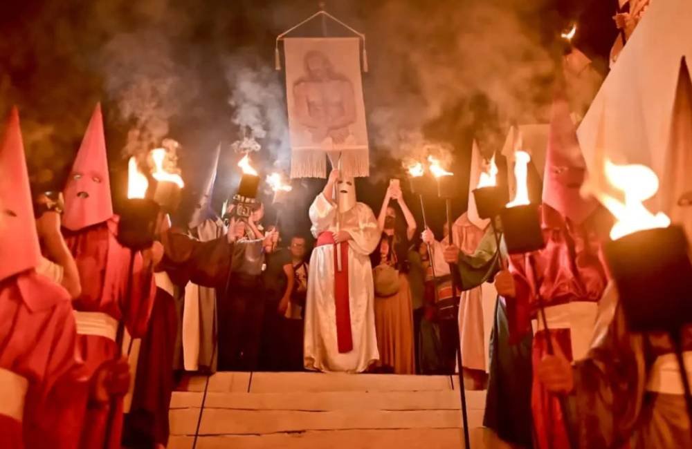 Cidade de Goiás divulga programação da Semana Santa com a tradicional Procissão do Fogaréu