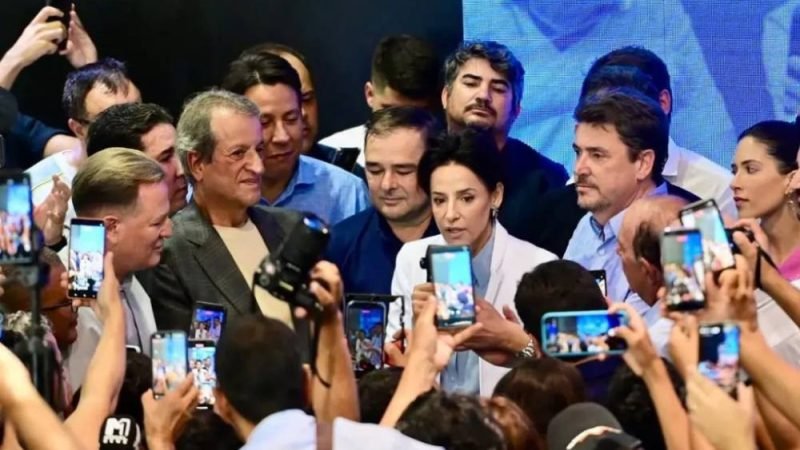 Filha de Iris, Ana Paula troca MDB pelo PL e surge como vice de Wilder