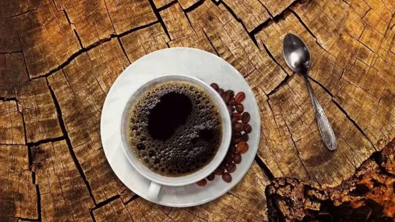 Café reduz risco de demência: estudo aponta benefício com consumo moderado