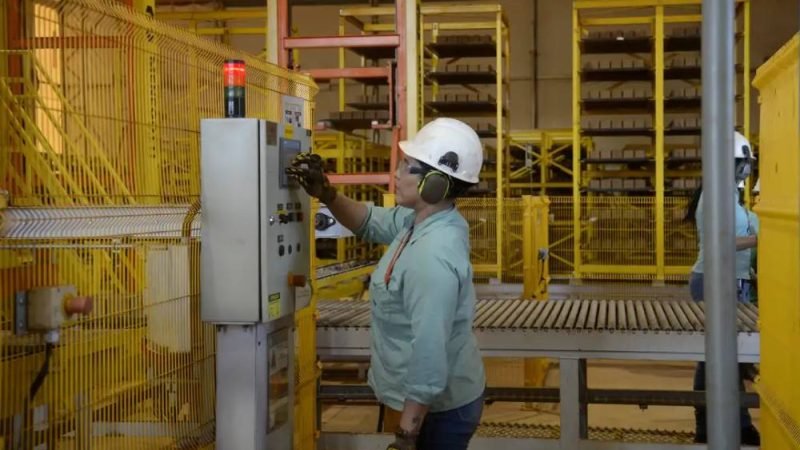 Ipea afirma que mercado de trabalho pode absorver fim da escala 6×1