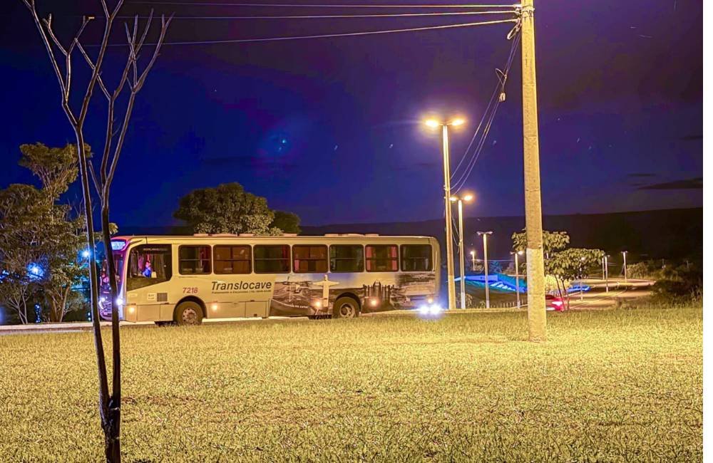 Ônibus gratuito vai levar foliões ao JataFolia 2026 nesta segunda-feira; confira horários e linhas em Jataí